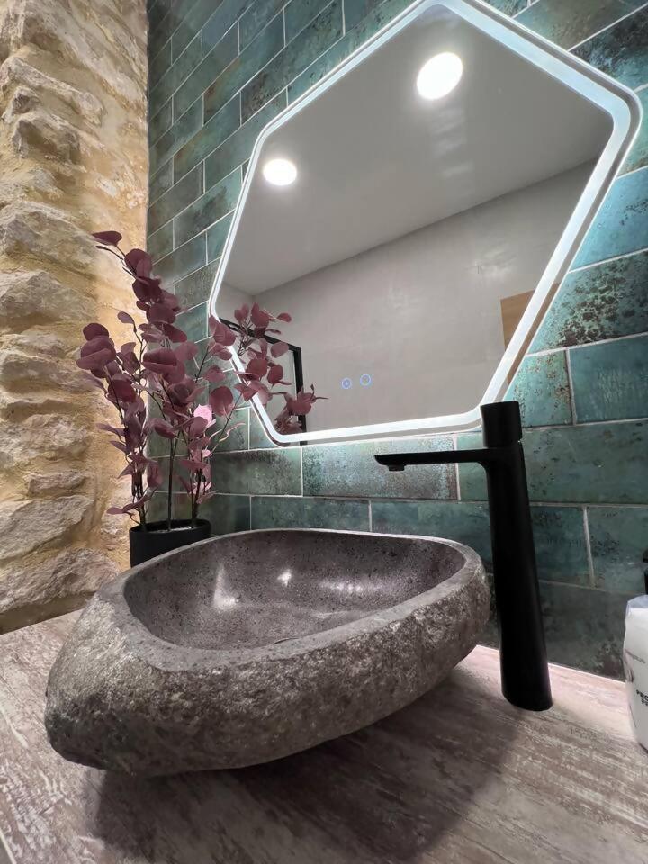 Urban Premium Jacuzzi Estudio Centrico Alicante Bagian luar foto