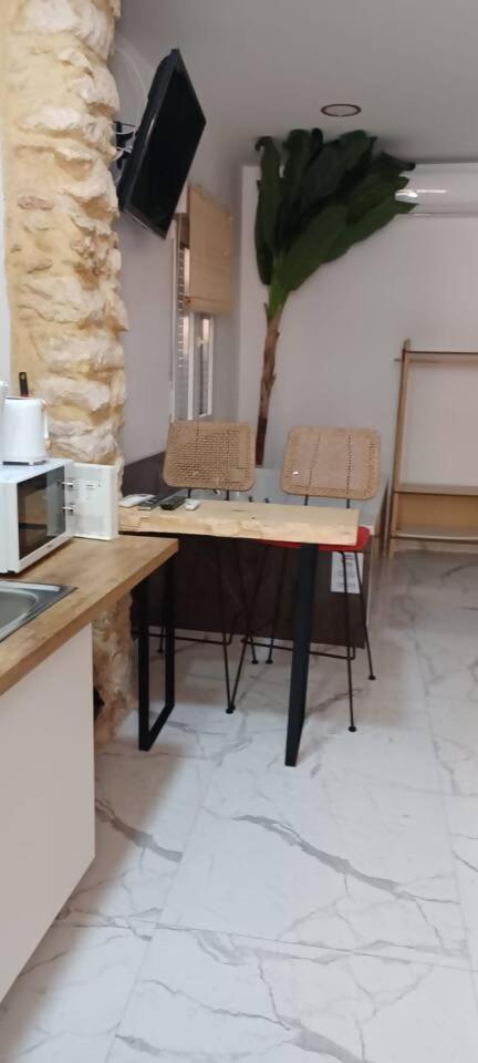 Urban Premium Jacuzzi Estudio Centrico Alicante Bagian luar foto