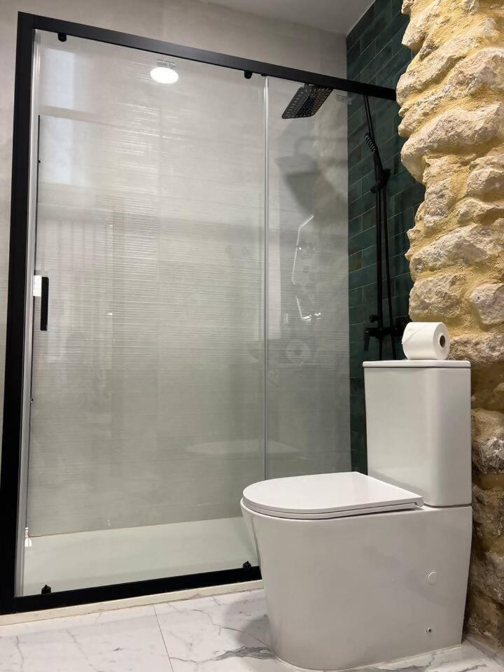 Urban Premium Jacuzzi Estudio Centrico Alicante Bagian luar foto