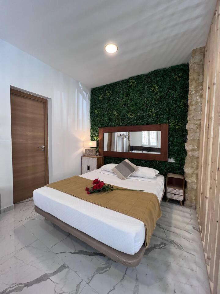 Urban Premium Jacuzzi Estudio Centrico Alicante Bagian luar foto