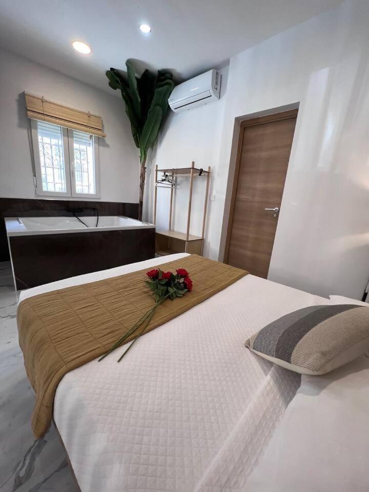 Urban Premium Jacuzzi Estudio Centrico Alicante Bagian luar foto